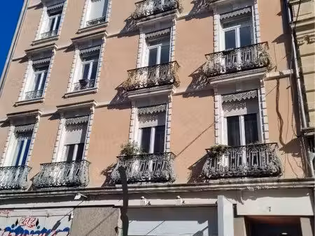 appartement rénové 37m2 t2
