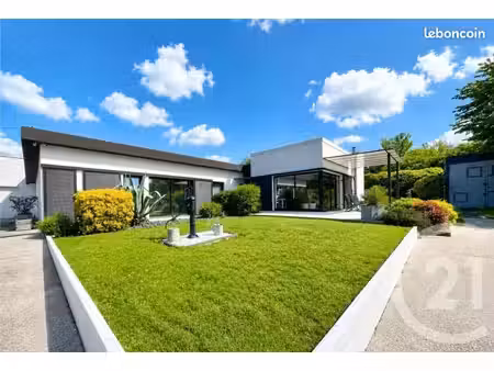 maison 6 pièces 169 m²