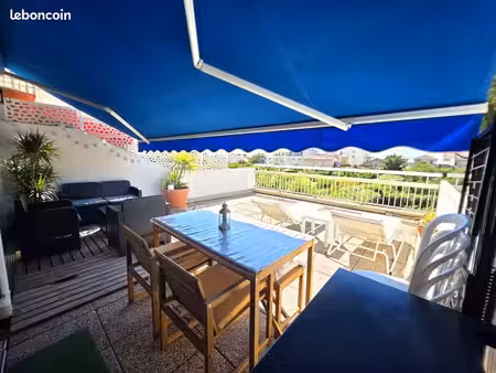 t2 meublé 45 m² – grande terrasse 35 m² – garage – carnon-plage