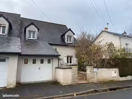 maison 4 chambres  garage et extérieur