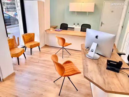 bureau à louer dans un espace de coworking - montpellier antigone