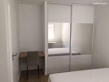 studio étudiant(e) meublé