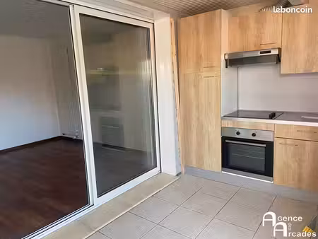 studio 1 pièce 26 m²