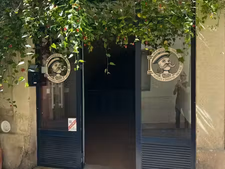 local commercial montpellier ecusson