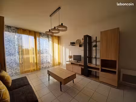 magnifique appartement meuble cauderan