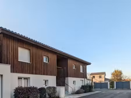 location t2 à martignas s/jalle