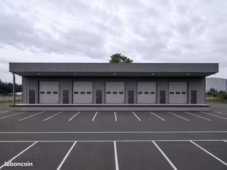 local d'activité 160 m²
