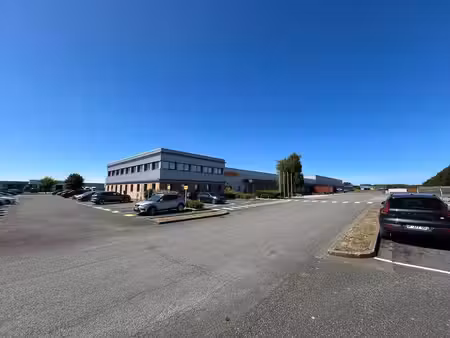location entrepôt 7135m²