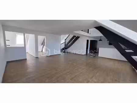 appartement de 97 24 m² à fougeres