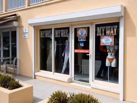 boutique/local commercial à saint-martin (97150)