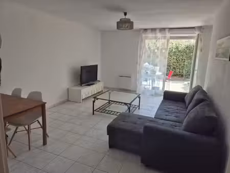 appartement meublé rch avec jardin de 400 m2