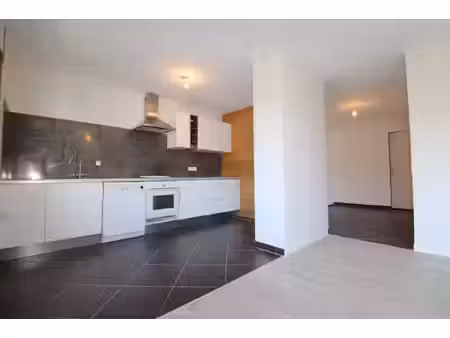 f3 vide - 60m² - cran gevrier