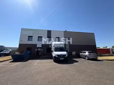 location local d’activités 372m²