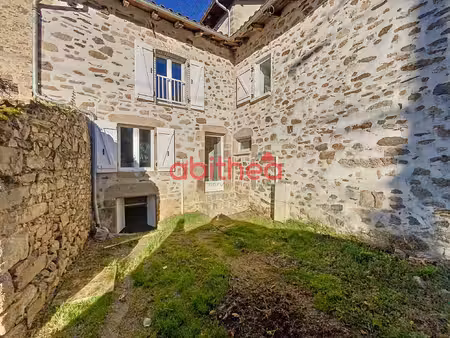 maison de village à louer à st priest sous aixe