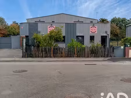 vente boutique/local commercial 548 m²