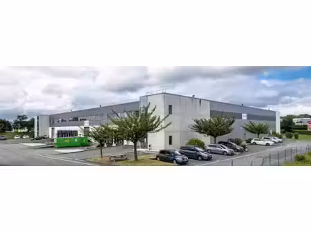 location entrepôt lieusaint 77127 5479m²