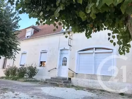 maison à vendre - 5 pièces - 139 35 m2 - ourouer les bourdelins - 18 - centre