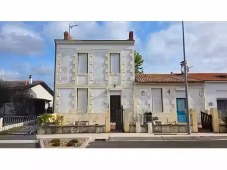 immeuble de deux logements maison t4 + maison t2