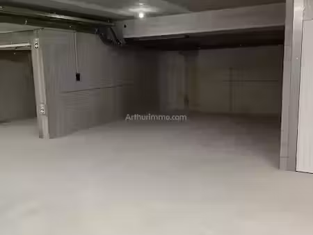vente parking 25.66 m² à calvi (20260)  67 500 €