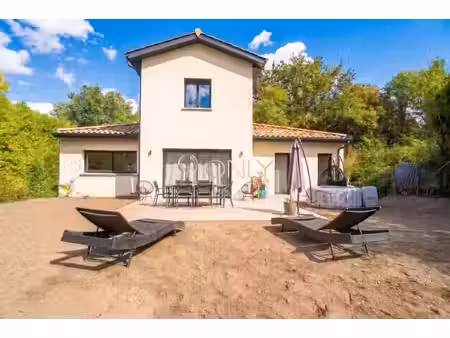 vente maison 5 pièces 115 m² fareins (01480)