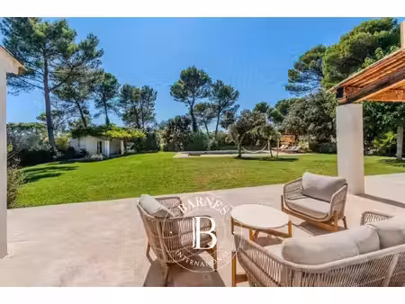 saint marc jaumegarde - maison 220 m2 - 5 chambres - piscine - parc 4000 m2 - vue sainte..