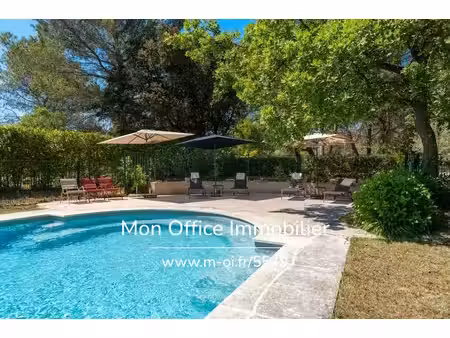 référence : 7207-ngu. - maison 10 pièces - 8 chambres - jacuzzi  piscine  salle de cinema.