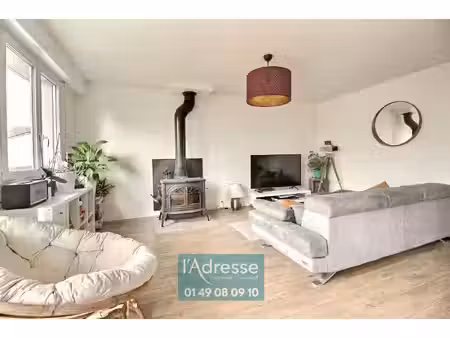 vente maison 5 pièces  115.74m²  bourg