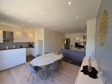 appartement te koop in merksem met 2 slaapkamers