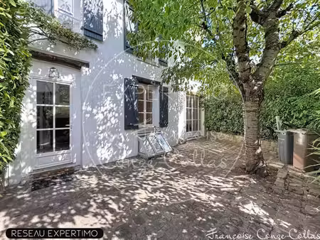 versailles les près  maison 4 pièces avec cour privative