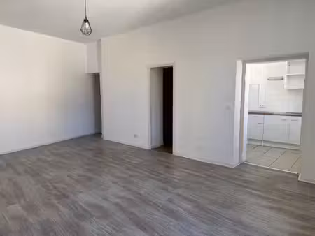 location appartement 1 pièce 39m² st ambroix 30500