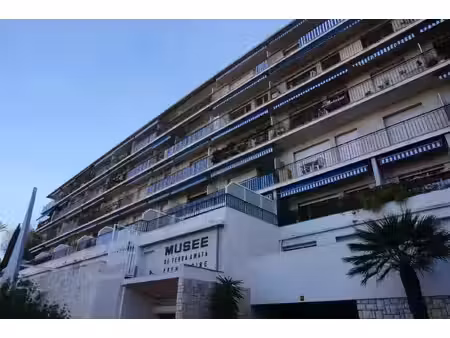 location appartement 1 pièce 20 m² à nice (06300)