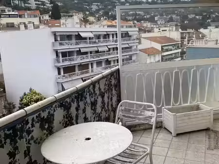 location appartement 1 pièce 31 m² à le cannet (06110)