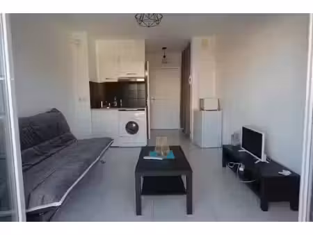 location appartement 1 pièce 18 m² à nice (06300)