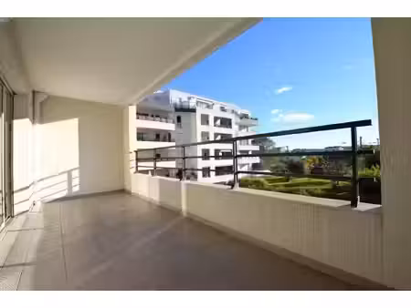 location appartement 3 pièces 68 m² à nice (06300)