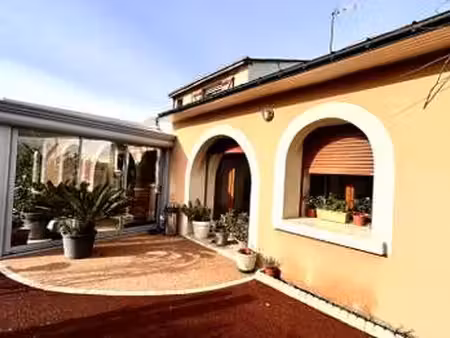 vente maison au lion-d'angers (49220) : à vendre / 158m² le lion-d'angers