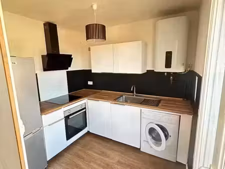 appartement à louer 0 pièce - le pont-de-claix (38) - 650€