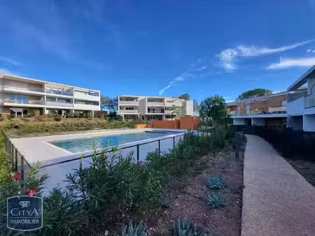 appartement à louer 2 pièces 42.5 m² - roquebrune-sur-argens (83) - 733€