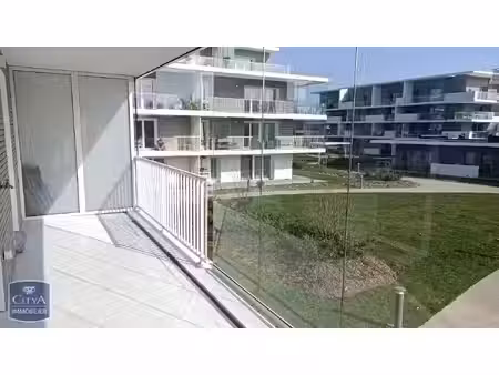 appartement à louer 2 pièces 45 m² - villeneuve-d'ascq (59) - 896€