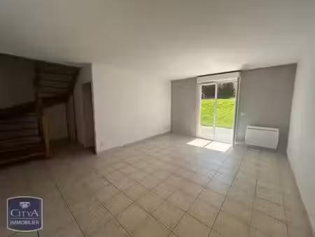 maison à louer 4 pièces 78.86 m² - montchanin (71) - 731€
