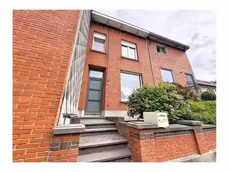 maison à vendre avec garage et jardin   luingne (vbe63264)