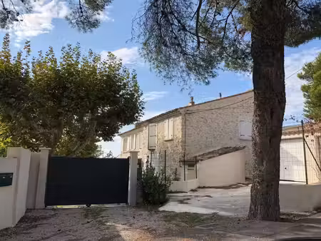 location appartement 3 pièces 65 m² à gignac-la-nerthe (13180)