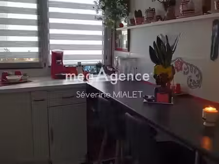 vente appartement 4 pièces 72 m² à cognac (16100)  69 000 €