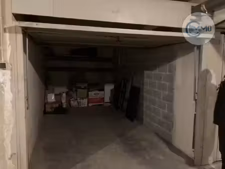 location nice  garage fermé secteur riquier