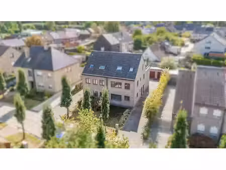 appartement te koop in hamme met 8 slaapkamers