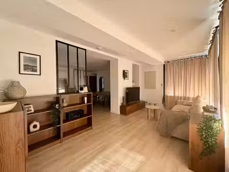 location appartement 4 pièces 88 m² à la farlède (83210)
