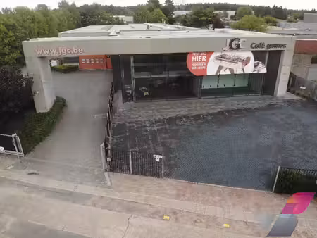 commercieel te koop in genk