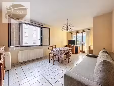 vente appartement 3 pièces 66 m² à grenoble (38000)  130 000 €