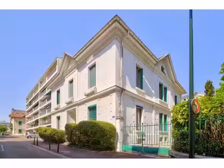 villa de caractère - 340 m2 - centre aix-les-bains