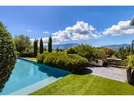 aix les bains - villa de standing - piscine - vue dégagée