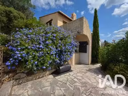 vente maison à roquebrune-sur-argens (83380) : à vendre / 88m² roquebrune-sur-argens